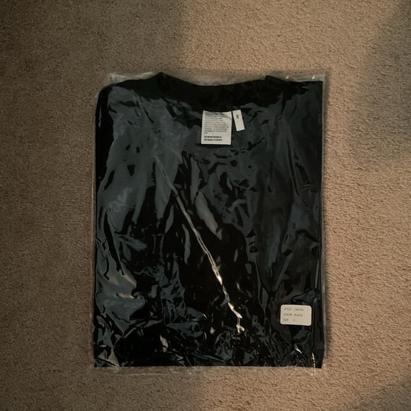 Black noir soft tee - Picture 1 of 3